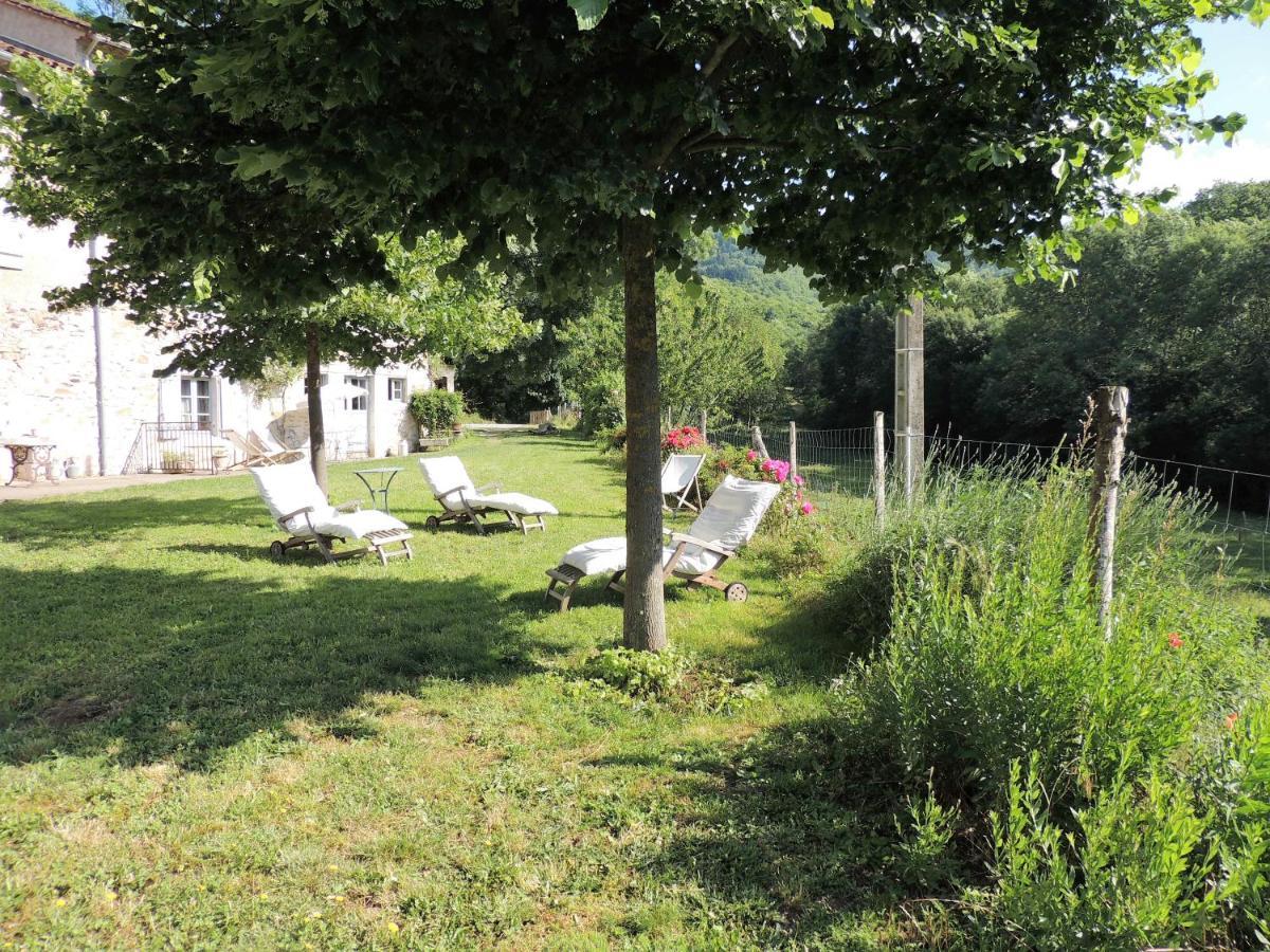 Nabat Le Haut, Chambre Et Table D'Hotes Courniou Eksteriør billede