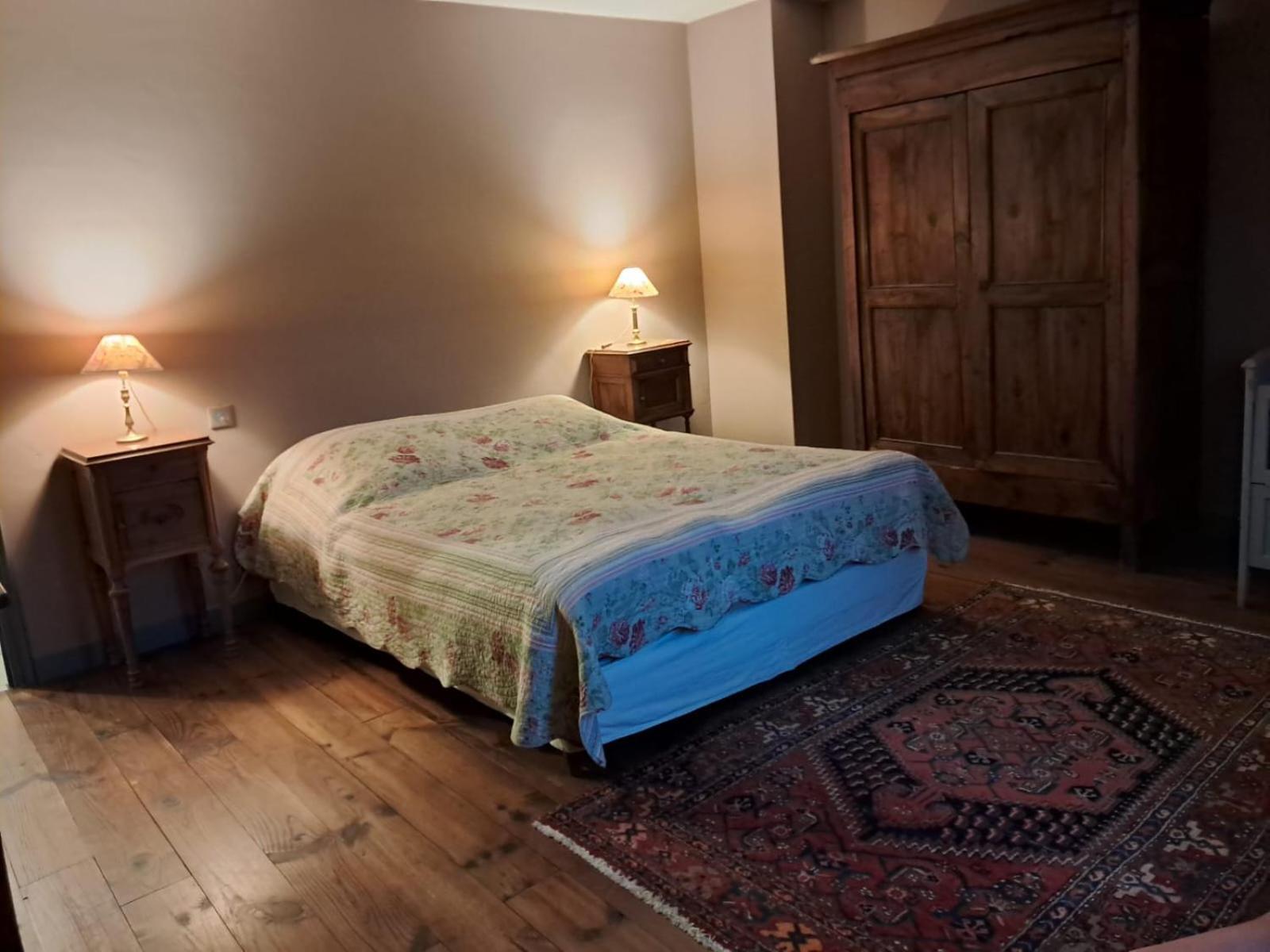 Nabat Le Haut, Chambre Et Table D'Hotes Courniou Eksteriør billede